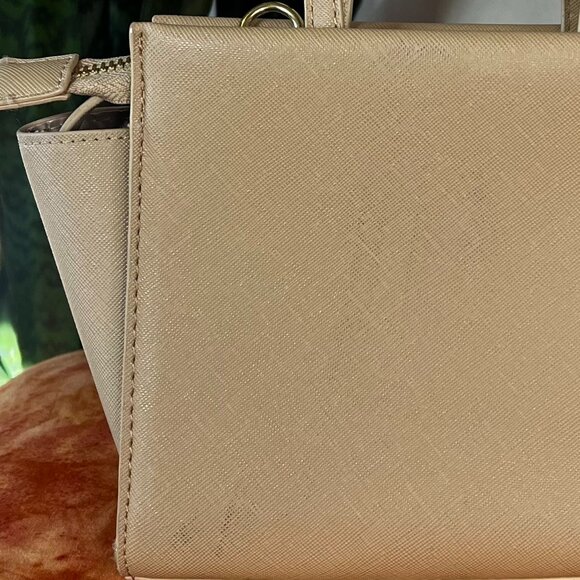 Steve Madden Nude Mini Crossbody Handbag - Picture 11 of 11